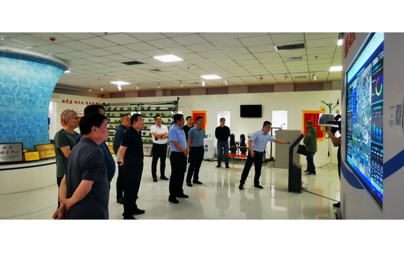 河北省农业村落厅耕地质量提升问题与对策钻研调研组来我公司调查调研